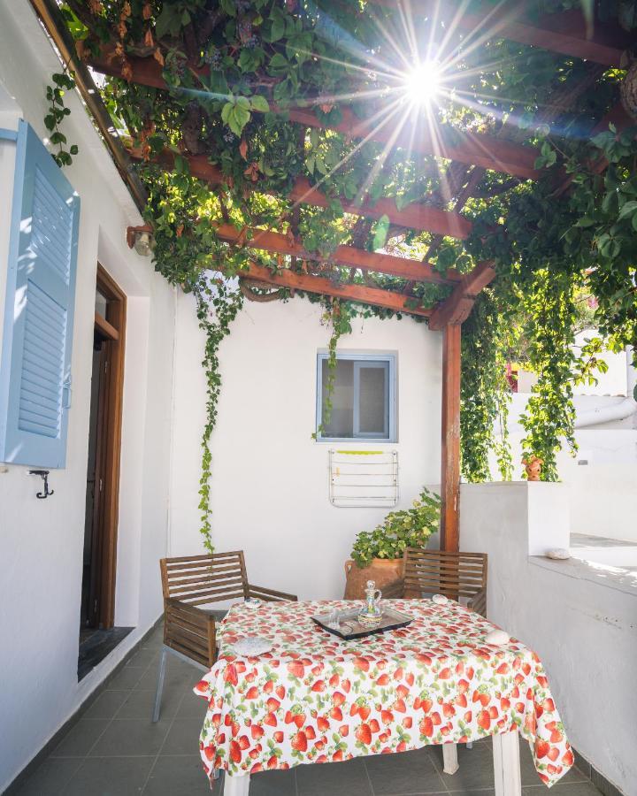 Podotas Group Otel Kamares  Dış mekan fotoğraf